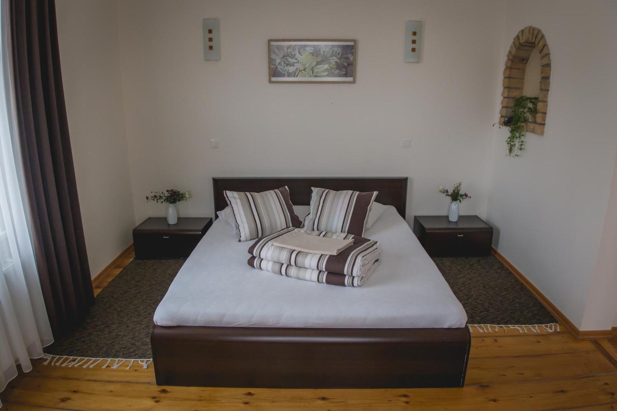 Hotel Viesu Maja Janis Madona Esterno foto
